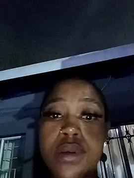 Chat +18 de GoodinbedAfrican4 ao vivo