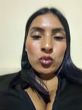 Chat XXX en directo de Cami_Leon2