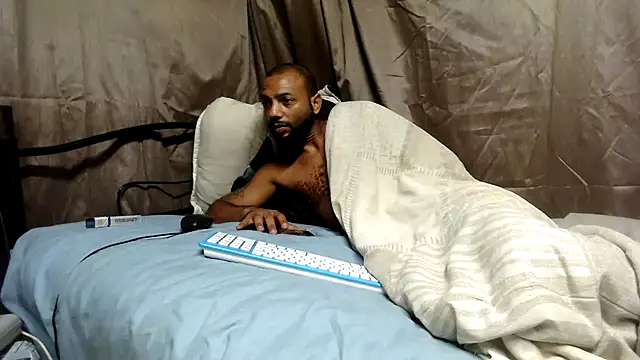 Chatroom XXX en direct de Camodick