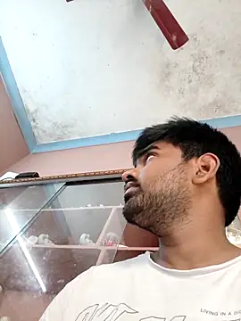 Harsha_Happy Pertunjukan Webcam