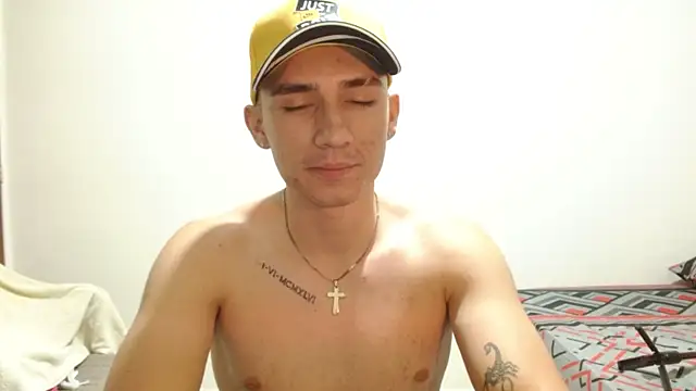 Chat +18 de ChicoMaloFfF ao vivo