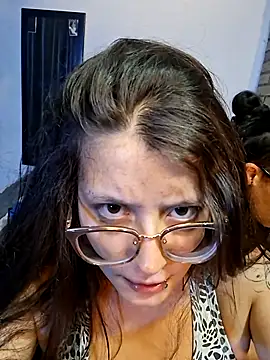 old_soul_and_young_spirit 网络视讯表演