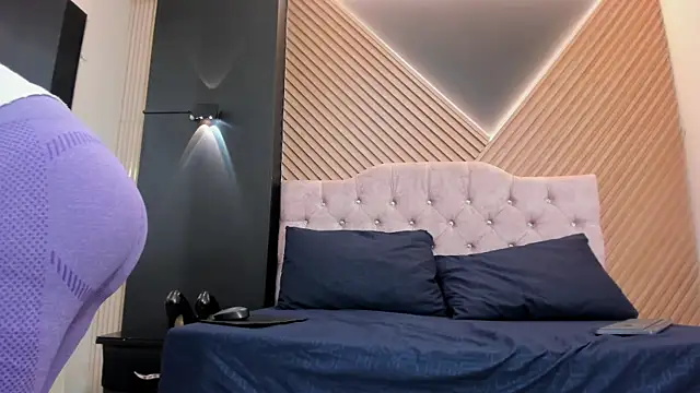 VickyJohnson1 – Naživo XXX chat