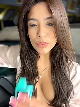 OneInAMillionXXX élő XXX-chatje