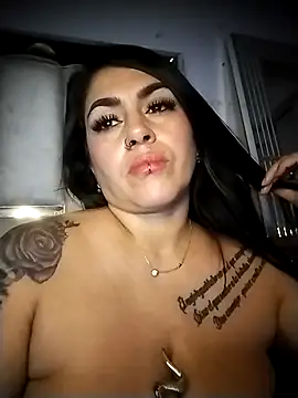 chelaqueen_: онлайн-секс-чат