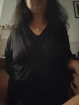 XXX chat uživo modela NakedMILFx