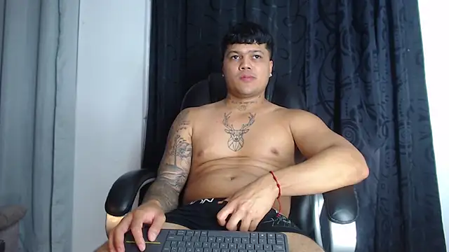 Show Webcam de Pedro_x777