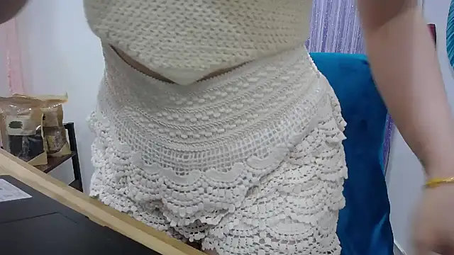 Chat +18 de Ari-sweety ao vivo