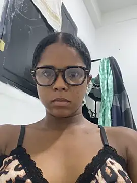 LIA_PARKERR's Webcam Show