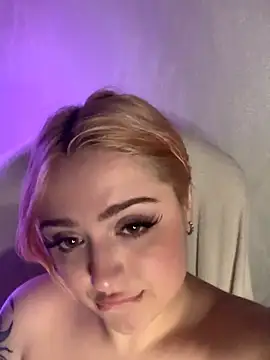 KellyMoors 라이브 XXX 채팅