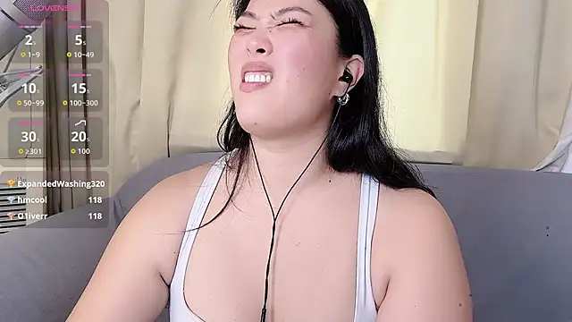 Tavie1744's Live XXX Chat