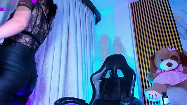 alejagarcia_ Chat XXX live