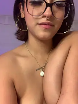 Živý XXX chat LilithMonette