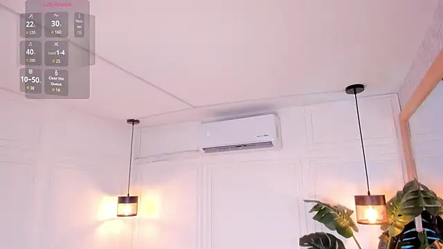 Nicole_Whittee Chat XXX live