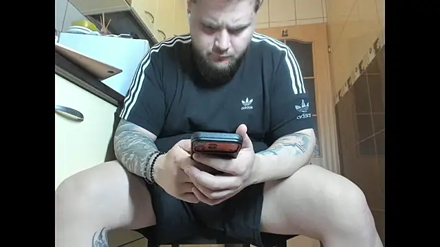 ashtondel – Naživo XXX chat