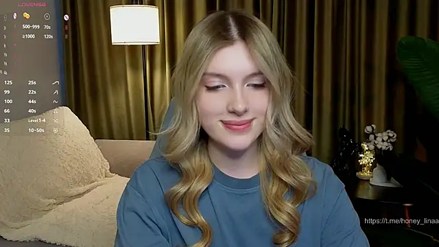 honey_kors' Webcam Show