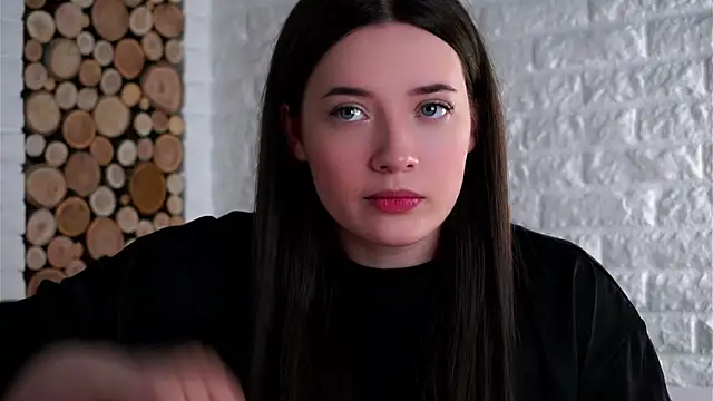 Chat +18 de LowOncoming ao vivo