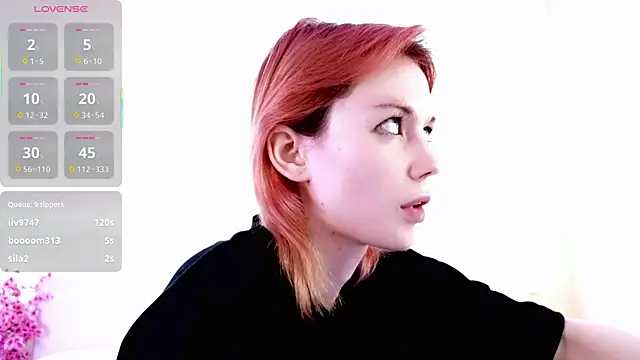 Kiara_Dream Chat XXX in diretta