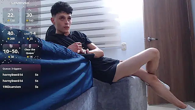 hottie_coupleeのウェブカメラショー