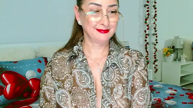 แชท XXX สดของ Tyana40