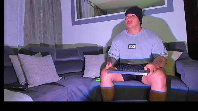 boys_blackandwhite Show Webcam