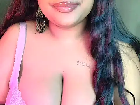 HEZALNUT live XXX chat