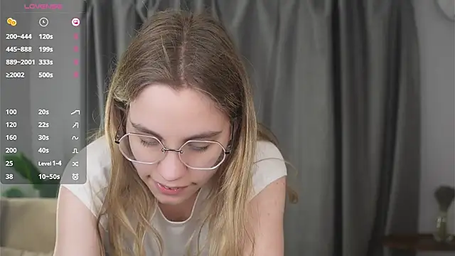 JoanBaggott: απευθείας συνομιλία ΧΧΧ