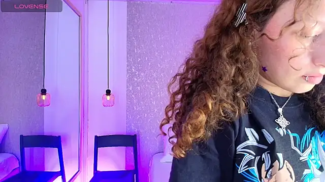 Martina_077's Live XXX Chat