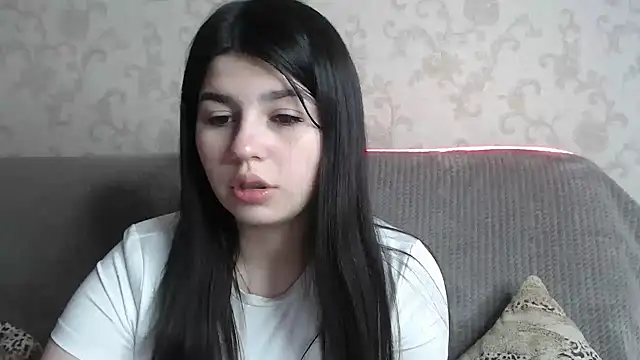 دردشة KisaModel الجنسية المباشرة