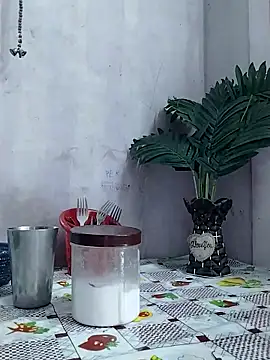 pinkisaha75's Live XXX Chat