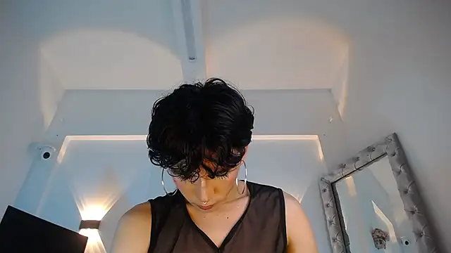 دردشة jullian_ricci الجنسية المباشرة