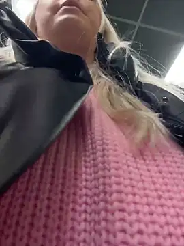 Czat XXX na żywo – MerlinDave