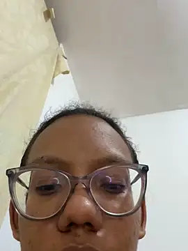 Valen_1990 Chat XXX in diretta