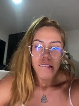 Chat XXX Live sexymusclegoddess