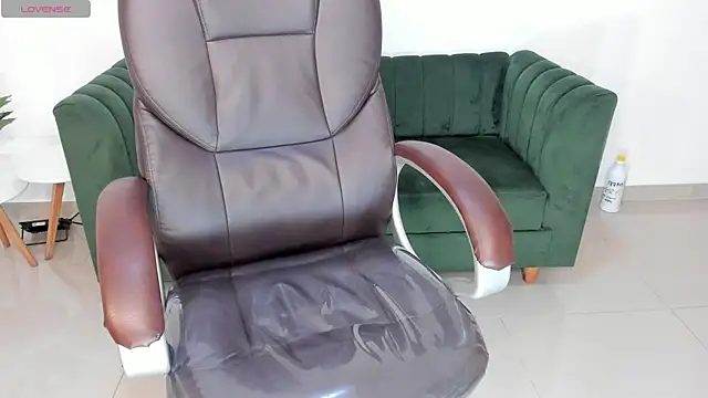 دردشة Ashley_tatis الجنسية المباشرة