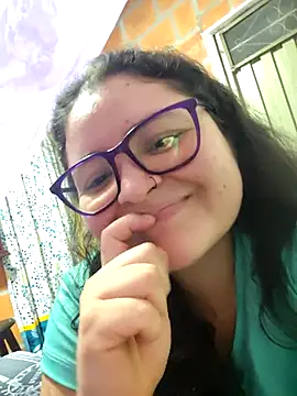 Dark_Cherry20 Chat XXX live