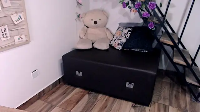 دردشة samantha_baby_ الجنسية المباشرة