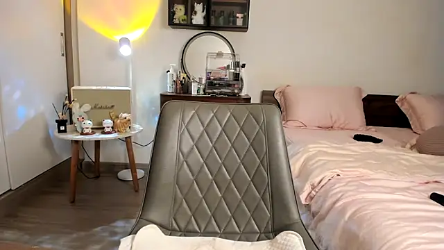 JangMiHeeのライブXXXチャット