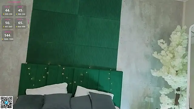 Mavis_Willis: απευθείας συνομιλία ΧΧΧ