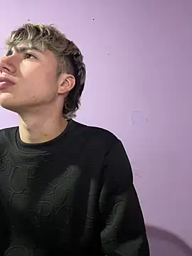 Show de AlexanderCollman2 na webcam