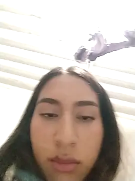 Sexy_sara_outdoorss – Kamerová šou