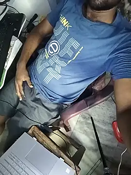 Tinku_1324のライブXXXチャット