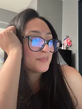 Goddessxxrosexx's Webcam Show