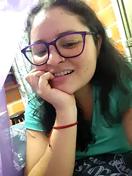 Dark_Cherry20's Live XXX Chat