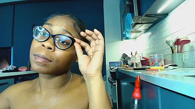 Naomiruty's Live XXX Chat