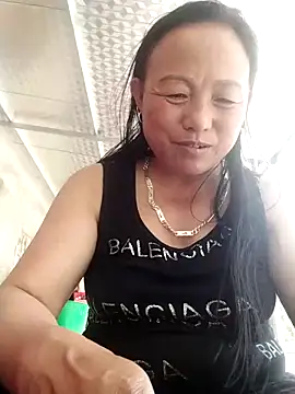 Lucie_Fuzk 现场XXX聊天