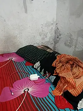 Pokazy przed kamerką – XPriti_x