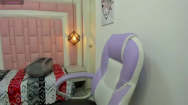 Klaret_Toy live XXX chat