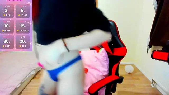 Czat XXX na żywo – your_tora