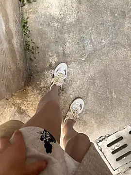 kara-tt: απευθείας συνομιλία ΧΧΧ